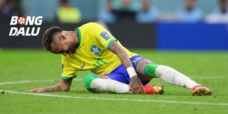 Nguyên nhân của quá trình Neymar hồi phục chấn thương ra sao